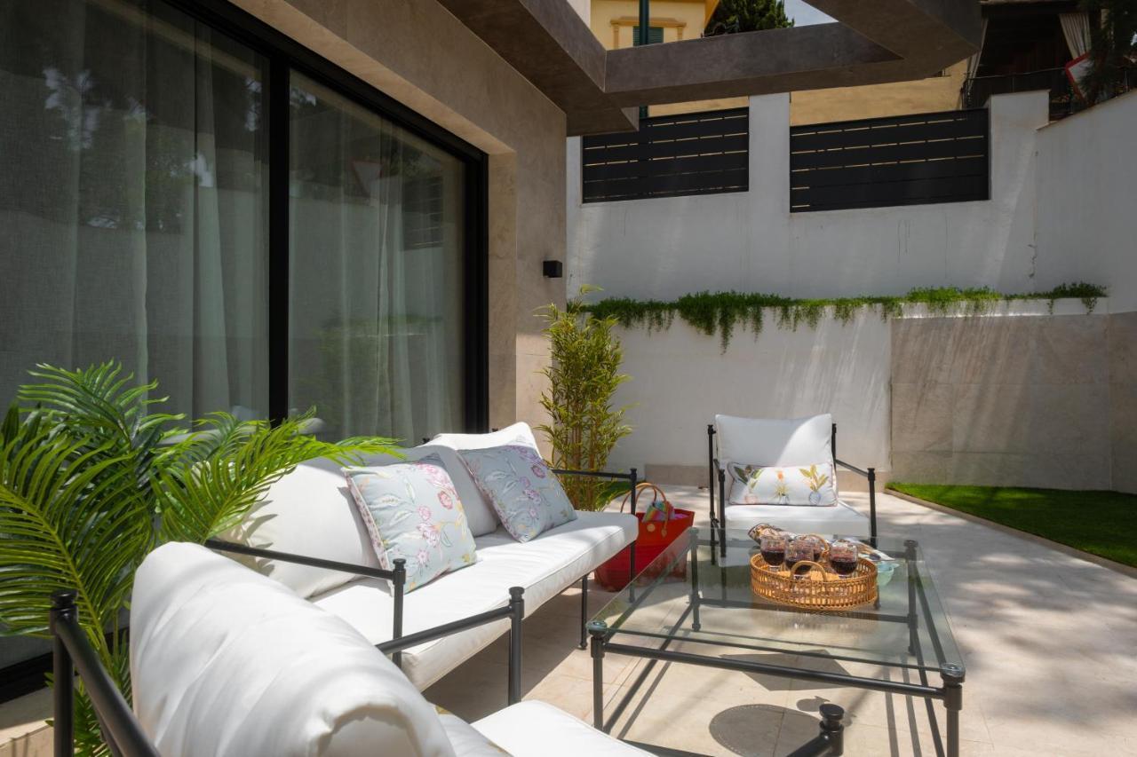 Apartamentos La Zagalilla Málaga Esterno foto