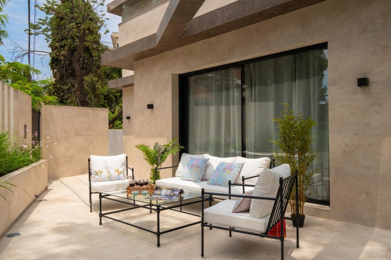Apartamentos La Zagalilla Málaga Esterno foto