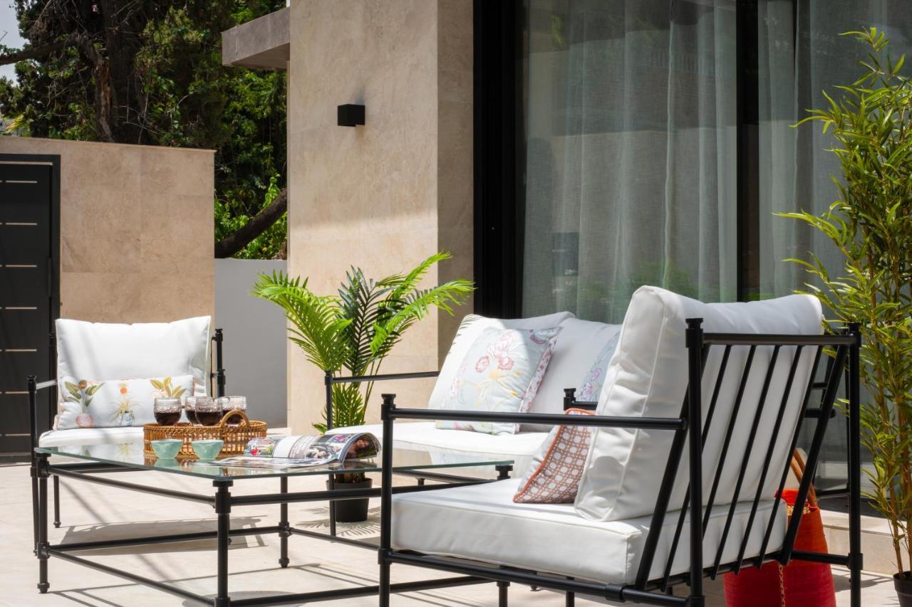Apartamentos La Zagalilla Málaga Esterno foto