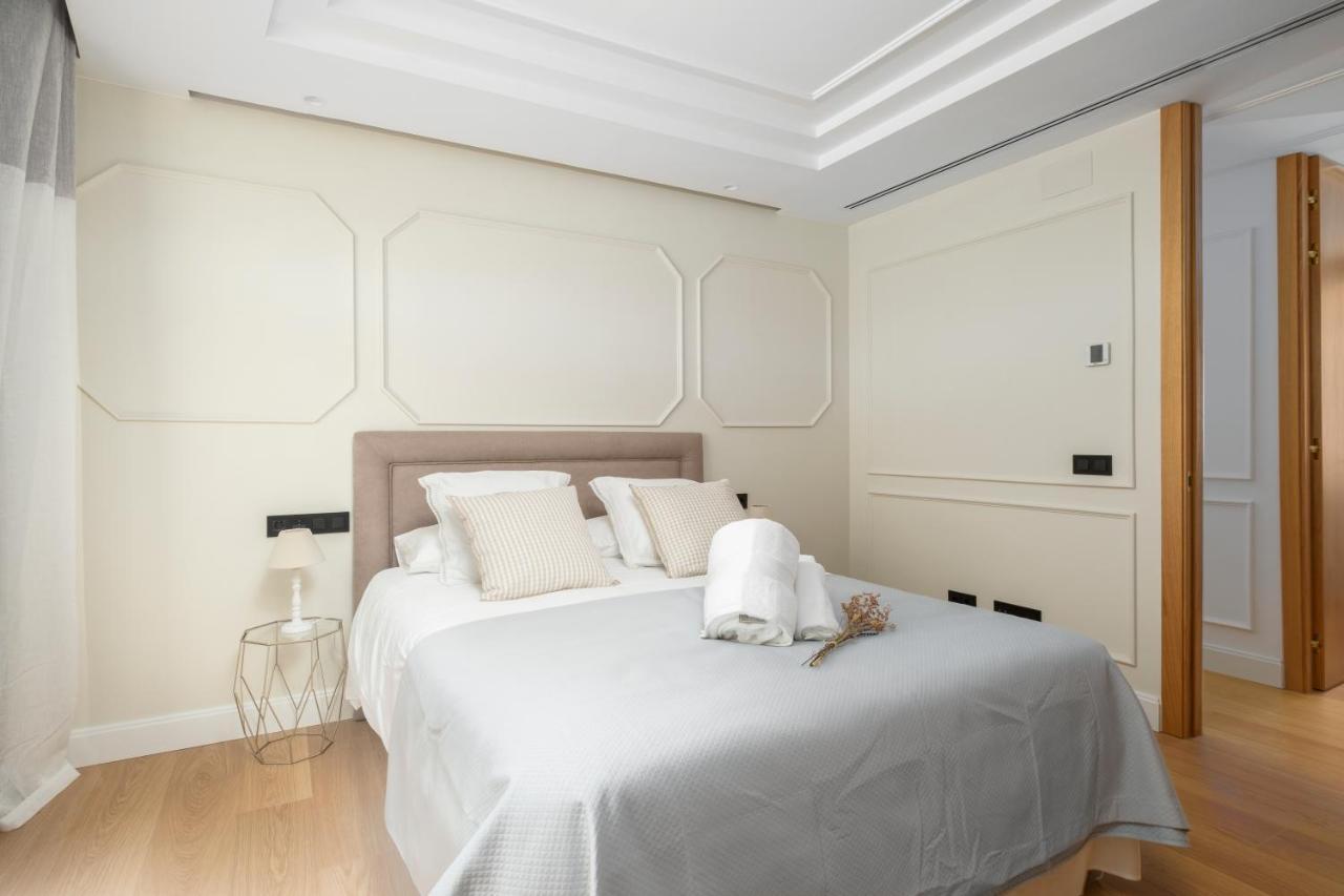 Apartamentos La Zagalilla Málaga Esterno foto