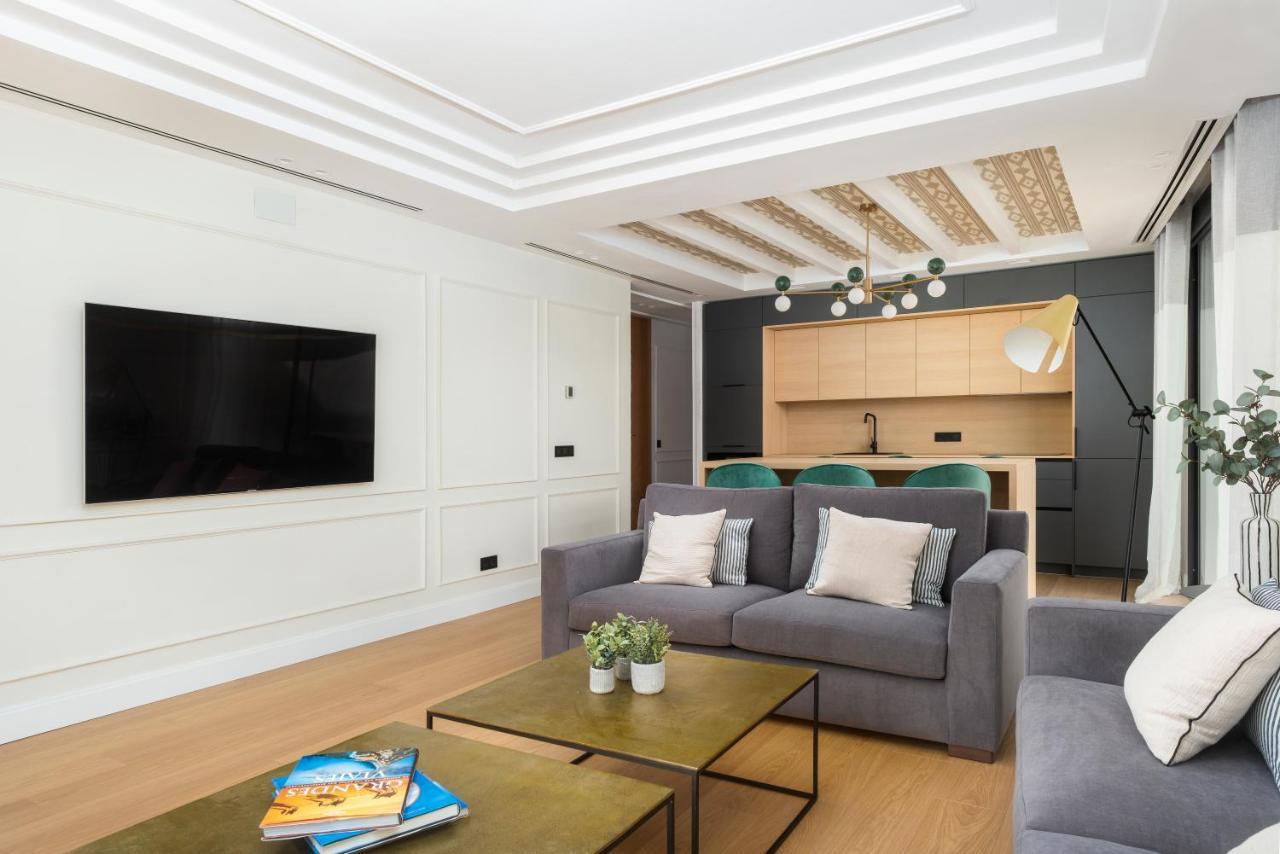 Apartamentos La Zagalilla Málaga Esterno foto