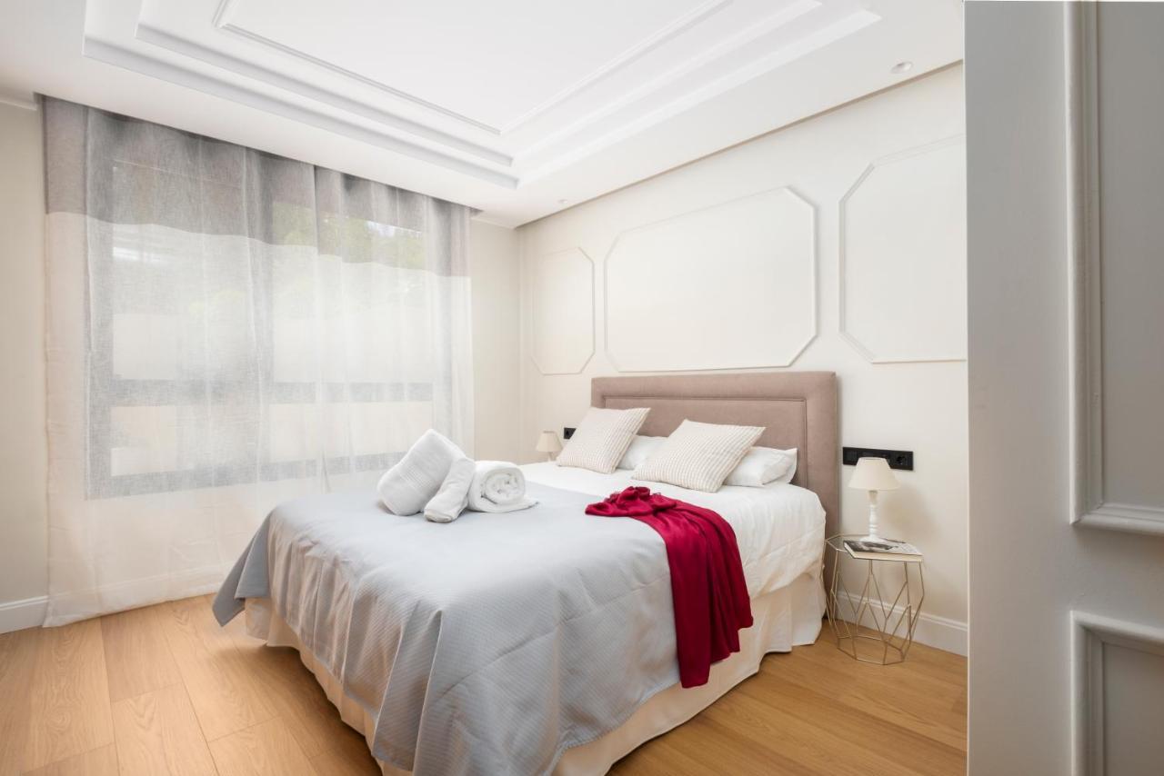 Apartamentos La Zagalilla Málaga Esterno foto